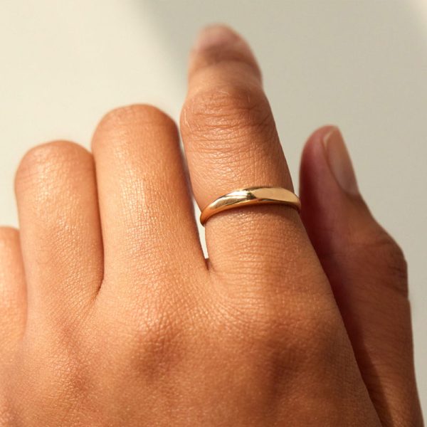 Petite Coupe Dome Ring